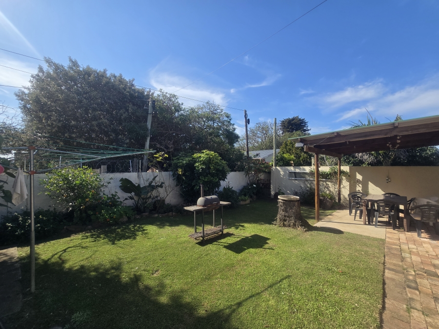 To Let 2 Bedroom Property for Rent in West Bank Eastern Cape